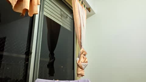 Snapshot of nastyboy088 chatting on 12/15/25, 01:43 Nastyboy088 online show from 12/15/25, 01:43