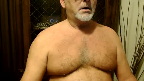 Snapshot of nastydaddyfatcock8 chatting on 03/02/25, 06:05 Daddy online show from 03/02/25, 06:05