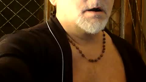 Snapshot of nastydaddyfatcock8 chatting on 03/04/25, 07:41 Daddy online show from 03/04/25, 07:41