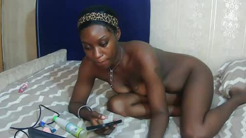 Snapshot of nastygurl01 chatting on 06/25/26, 05:34 nastygurl01 online show from 06/25/26, 05:34