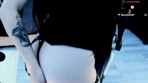 Snapshot of nastykatty_ chatting on 06/11/26, 01:05 nastykatty_ online show from 06/11/26, 01:05