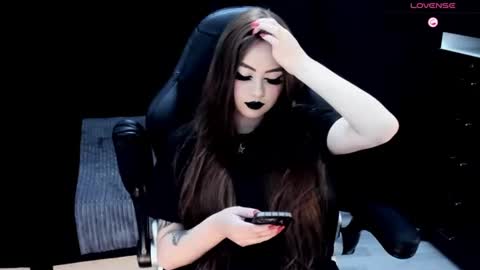 Snapshot of nastykatty_ chatting on 07/11/26, 10:44 nastykatty_ online show from 07/11/26, 10:44