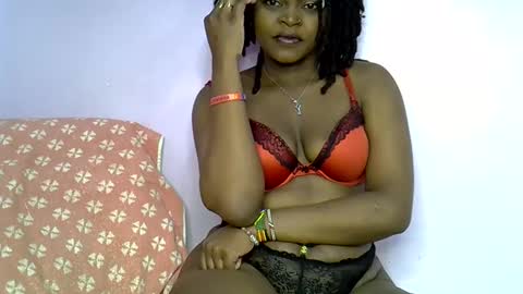 Vicky online show from 10/15/25, 04:29