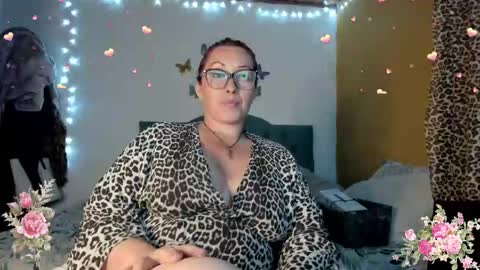 Snapshot of nata_paris chatting on 02/19/25, 02:55 Natalia online show from 02/19/25, 02:55