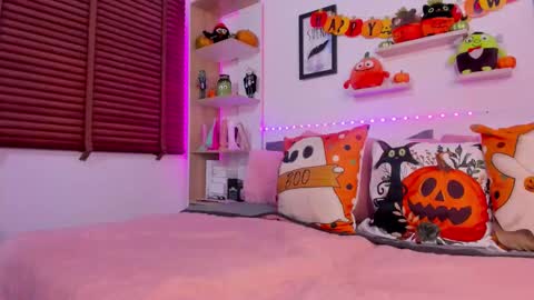 Snapshot of nata_villalobos chatting on 11/02/25, 11:18 nata_villalobos online show from 11/02/25, 11:18