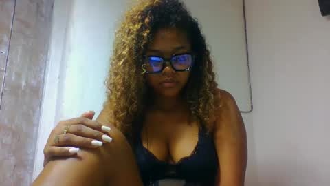 Snapshot of natachazz chatting on 03/27/26, 09:42 natachazz online show from 03/27/26, 09:42