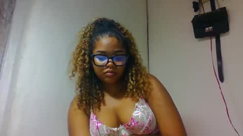 Snapshot of natachazz chatting on 03/28/26, 03:33 natachazz online show from 03/28/26, 03:33