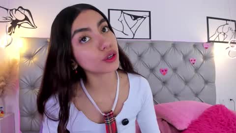 natalia online show from 03/19/26, 05:50