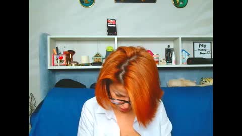 Snapshot of natali3855 chatting on 02/09/25, 04:50 Natali online show from 02/09/25, 04:50