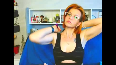 Snapshot of natali3855 chatting on 02/16/25, 01:27 Natali online show from 02/16/25, 01:27