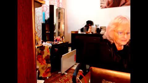 natali online show from 02/28/25, 03:37