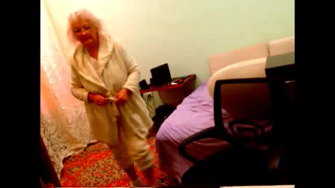 natali online show from 10/21/25, 06:36