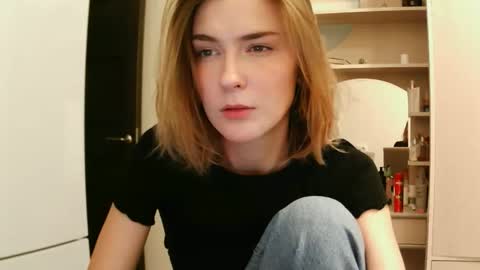 Snapshot of natali_bright chatting on 03/15/26, 03:51 natali bright online show from 03/15/26, 03:51