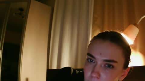 Snapshot of natali_bright chatting on 04/24/26, 02:03 natali bright online show from 04/24/26, 02:03