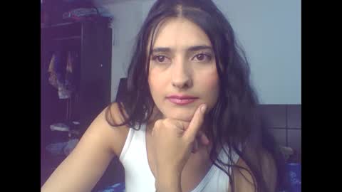 Snapshot of natalia25160289975 chatting on 02/22/26, 04:46 Erotik online show from 02/22/26, 04:46