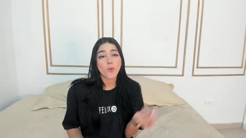 Naty  online show from 01/25/25, 12:26