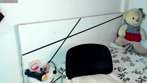 Natalia  online show from 03/04/25, 11:54