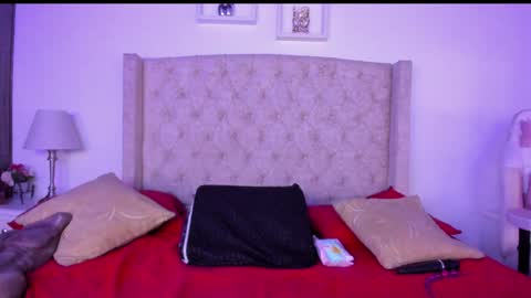 Natalia online show from 12/11/24, 03:45