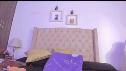 Natalia online show from 12/21/24, 03:14