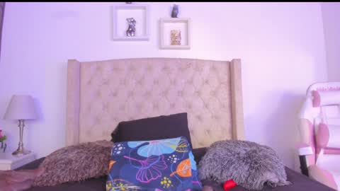 Natalia online show from 12/29/24, 03:44