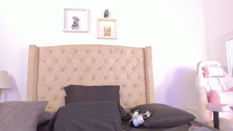 Natalia online show from 02/08/25, 03:41