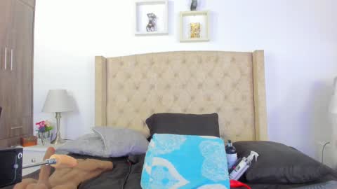 Natalia online show from 02/15/25, 03:42