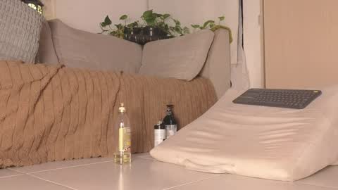 natalia_curlyx online show from 12/02/24, 06:20