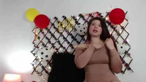 Natalia Walker online show from 07/17/26, 04:01