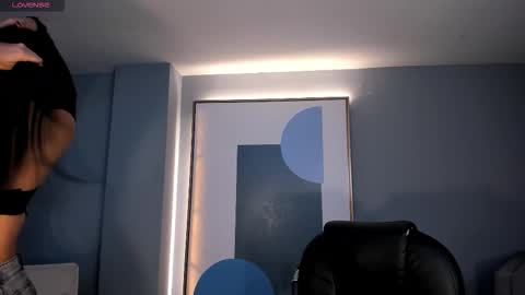 Nata online show from 10/26/25, 03:12