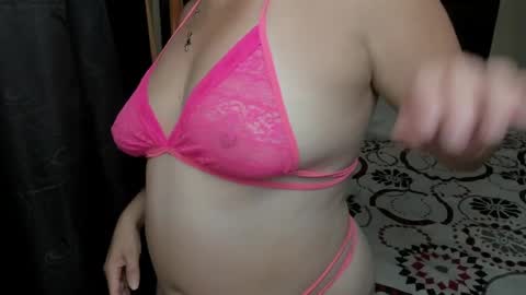 Snapshot of nataliasweet777 chatting on 05/18/26, 07:31 nataliasweet777 online show from 05/18/26, 07:31