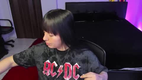 Snapshot of nataliasweet98 chatting on 03/24/26, 03:22 Natalia online show from 03/24/26, 03:22