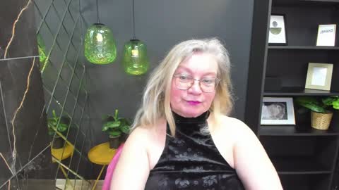 NataliCloud online show from 12/19/24, 05:50