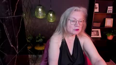 Snapshot of natalicloud chatting on 06/13/26, 01:09 NataliCloud online show from 06/13/26, 01:09