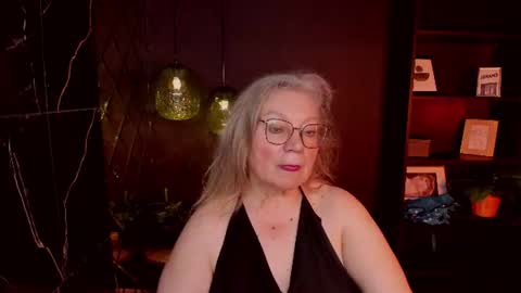 Snapshot of natalicloud chatting on 06/17/26, 01:23 NataliCloud online show from 06/17/26, 01:23
