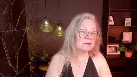 Snapshot of natalicloud chatting on 06/19/26, 01:26 NataliCloud online show from 06/19/26, 01:26