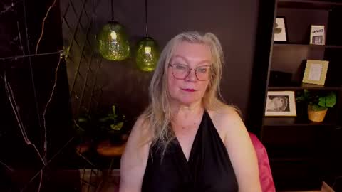 Snapshot of natalicloud chatting on 07/10/26, 01:36 NataliCloud online show from 07/10/26, 01:36