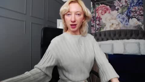 Natalie online show from 12/14/24, 07:29