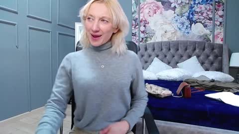 Natalie online show from 01/03/25, 07:06