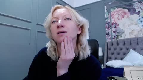 Natalie online show from 01/06/25, 10:46