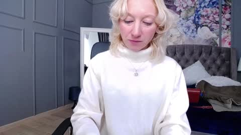 Natalie online show from 01/21/25, 07:47