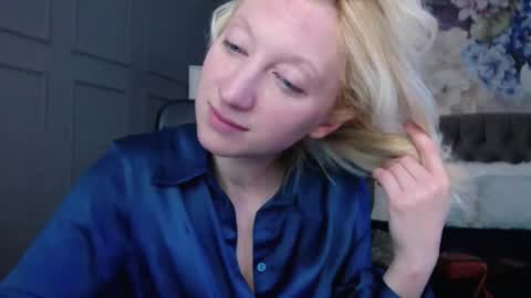 Natalie online show from 03/09/25, 12:31