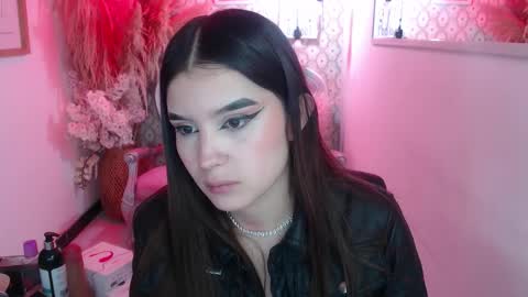 natalie  online show from 11/08/25, 08:07