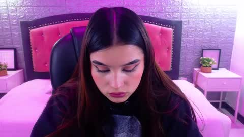 natalie  online show from 11/26/25, 03:18