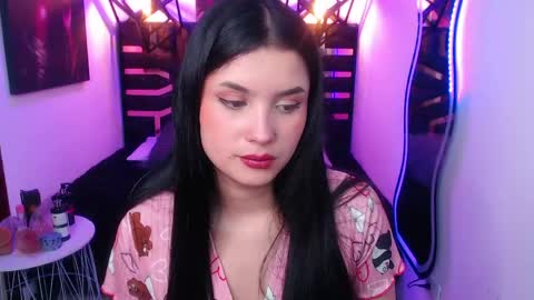 Snapshot of natalie_loffreda chatting on 05/11/26, 08:39 natalie online show from 05/11/26, 08:39