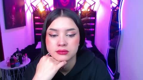 Snapshot of natalie_loffreda chatting on 05/29/26, 12:03 natalie online show from 05/29/26, 12:03