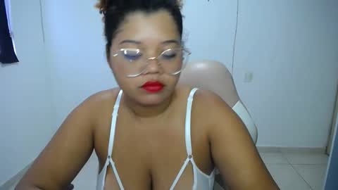 natalie_tits1 online show from 02/21/26, 04:19