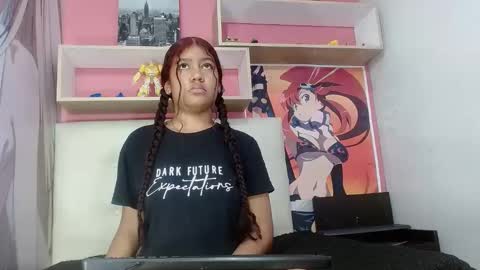 natalieevansx online show from 12/17/24, 04:11