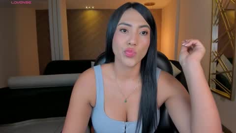 Natalie Lewis online show from 01/19/26, 11:14