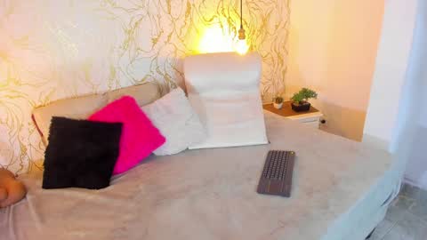 NATALIE online show from 01/20/25, 12:18