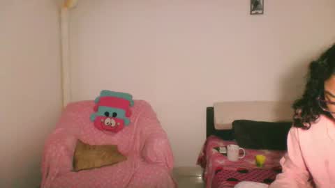 Snapshot of nataliesweet22 chatting on 03/11/26, 02:17 Natalie online show from 03/11/26, 02:17